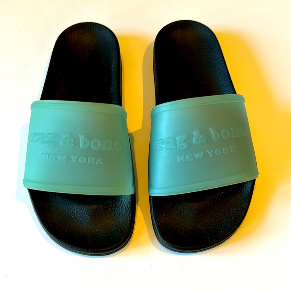 Rag & Bone Pool/Beach Nw/oTags Blue w/ Black Size 38 Made in Italy!